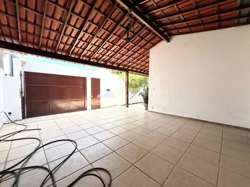 Casa, Santa Amélia, 3 Quartos, 8 Vagas, 1 Suíte