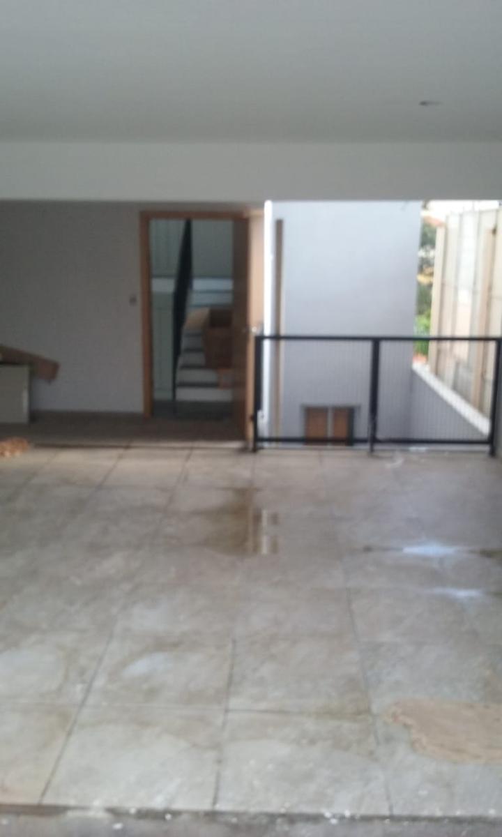 Casa, Álvaro Camargos, 3 Quartos, 2 Vagas, 1 Suíte