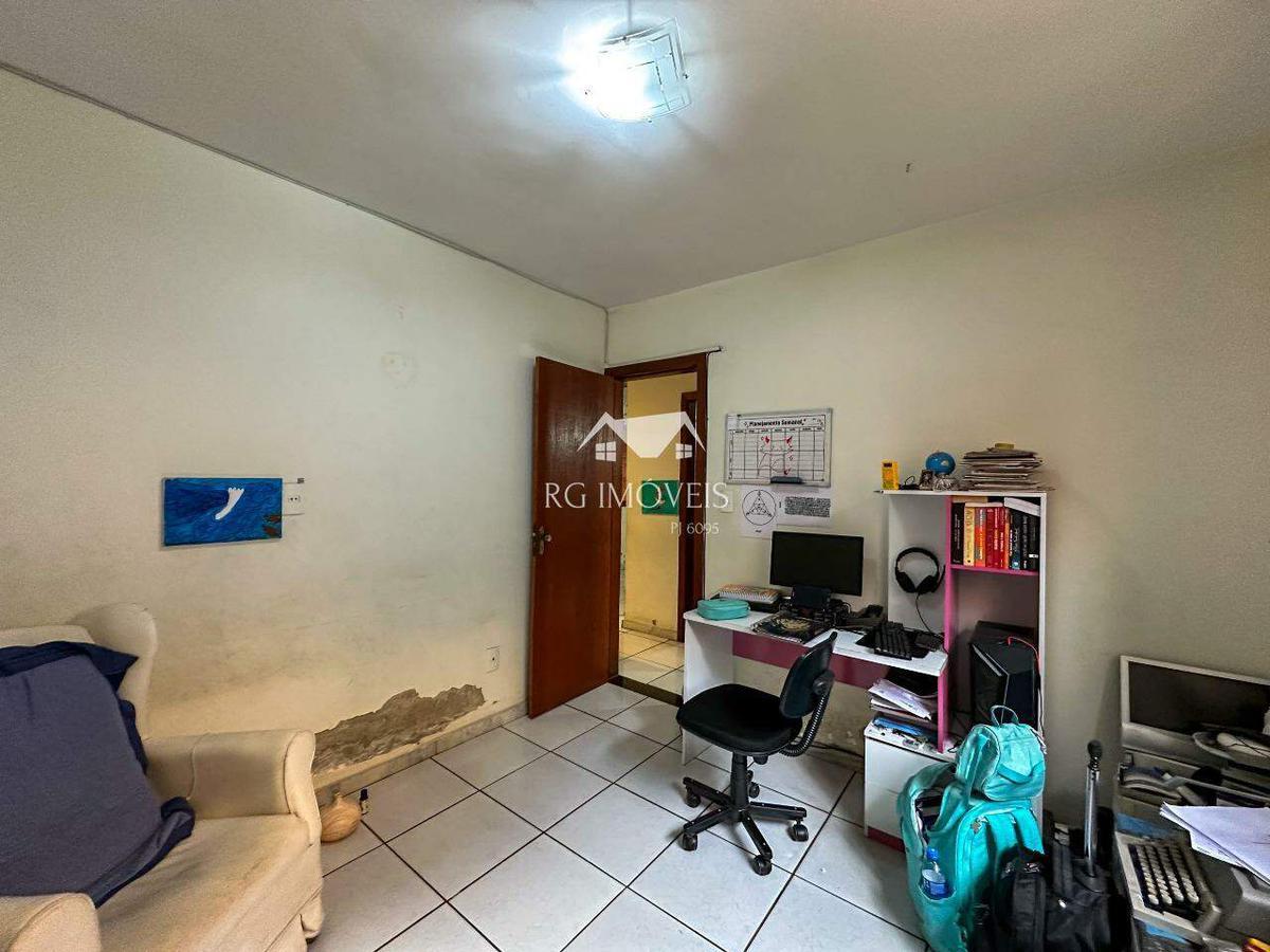 Casa, Conjunto Ademar Maldonado, 5 Quartos, 4 Vagas, 2 Suítes