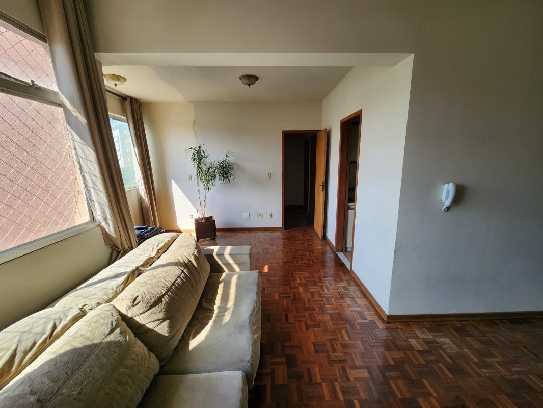Apartamento, Floresta, 2 Quartos, 1 Vaga