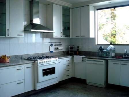 Casa, Centro, 4 Quartos, 3 Vagas, 2 Suítes