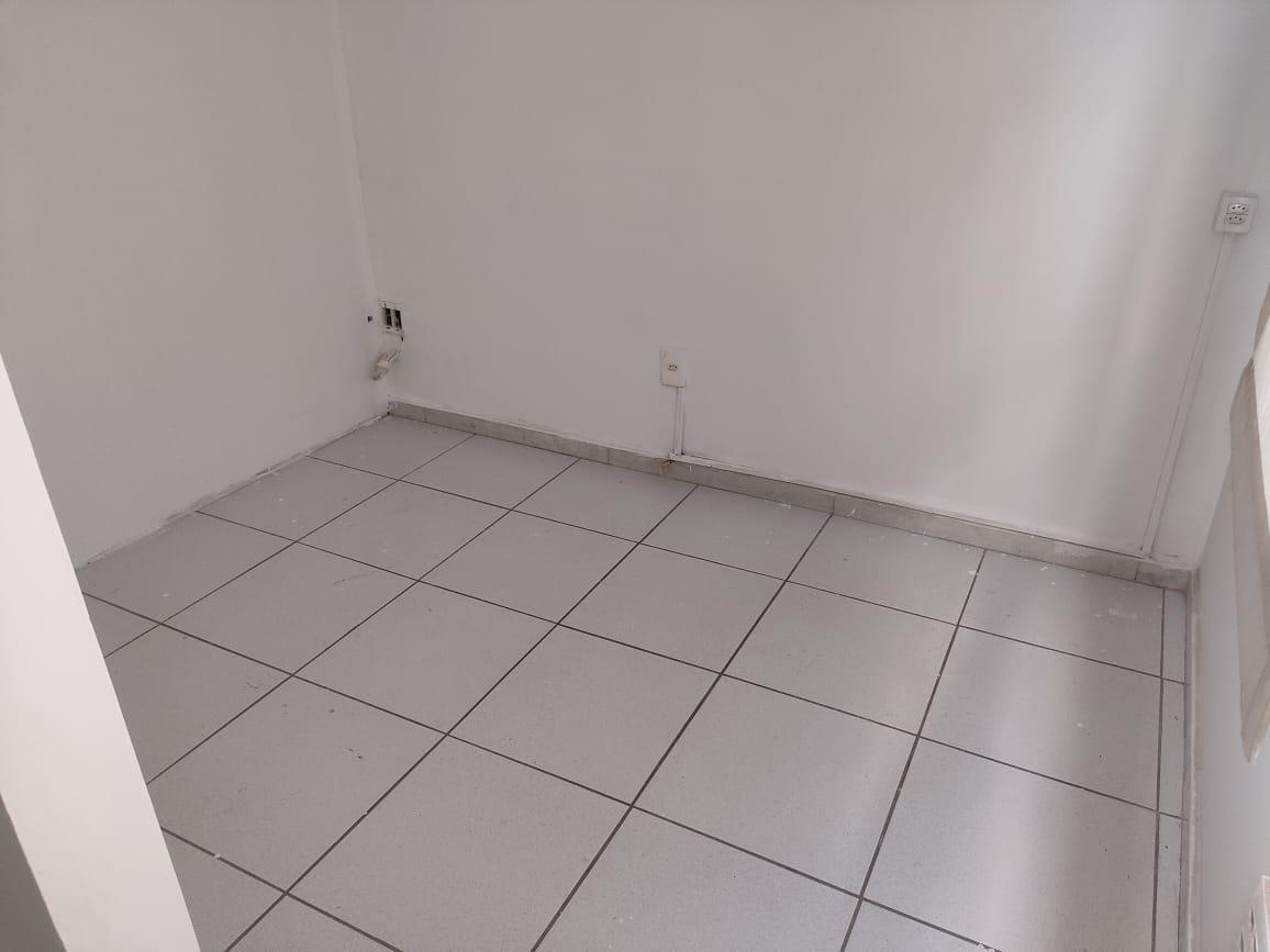 Sala, Centro