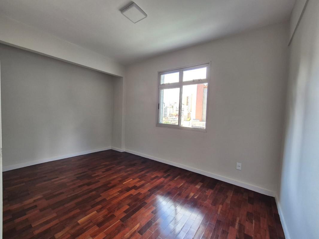 Apartamento, Coração de Jesus, 3 Quartos, 1 Vaga, 1 Suíte