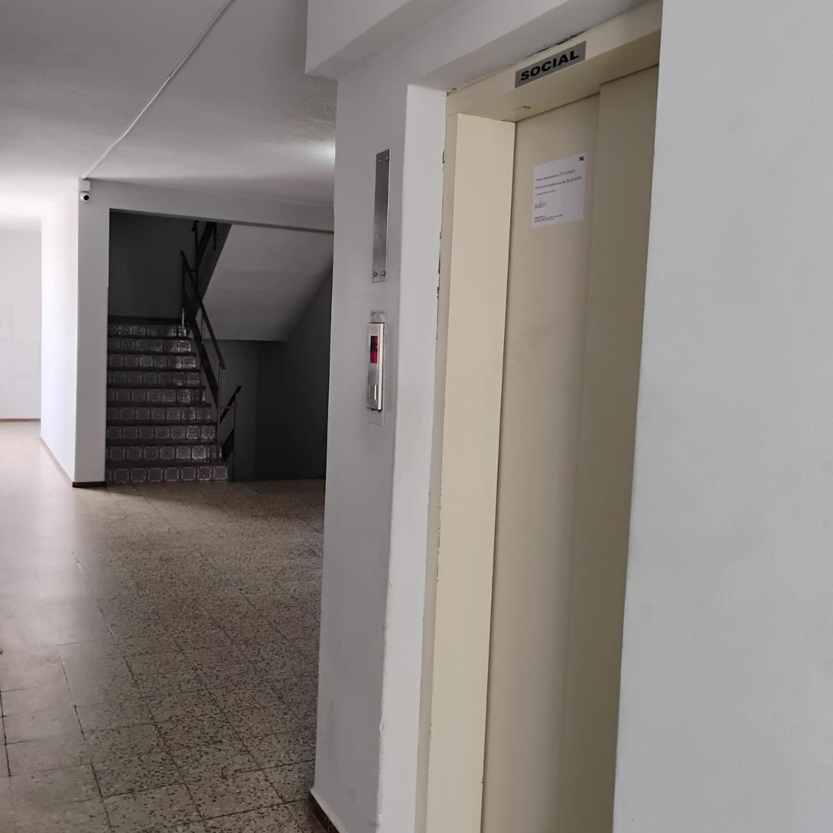 Apartamento, Conjunto Califórnia, 3 Quartos, 2 Vagas