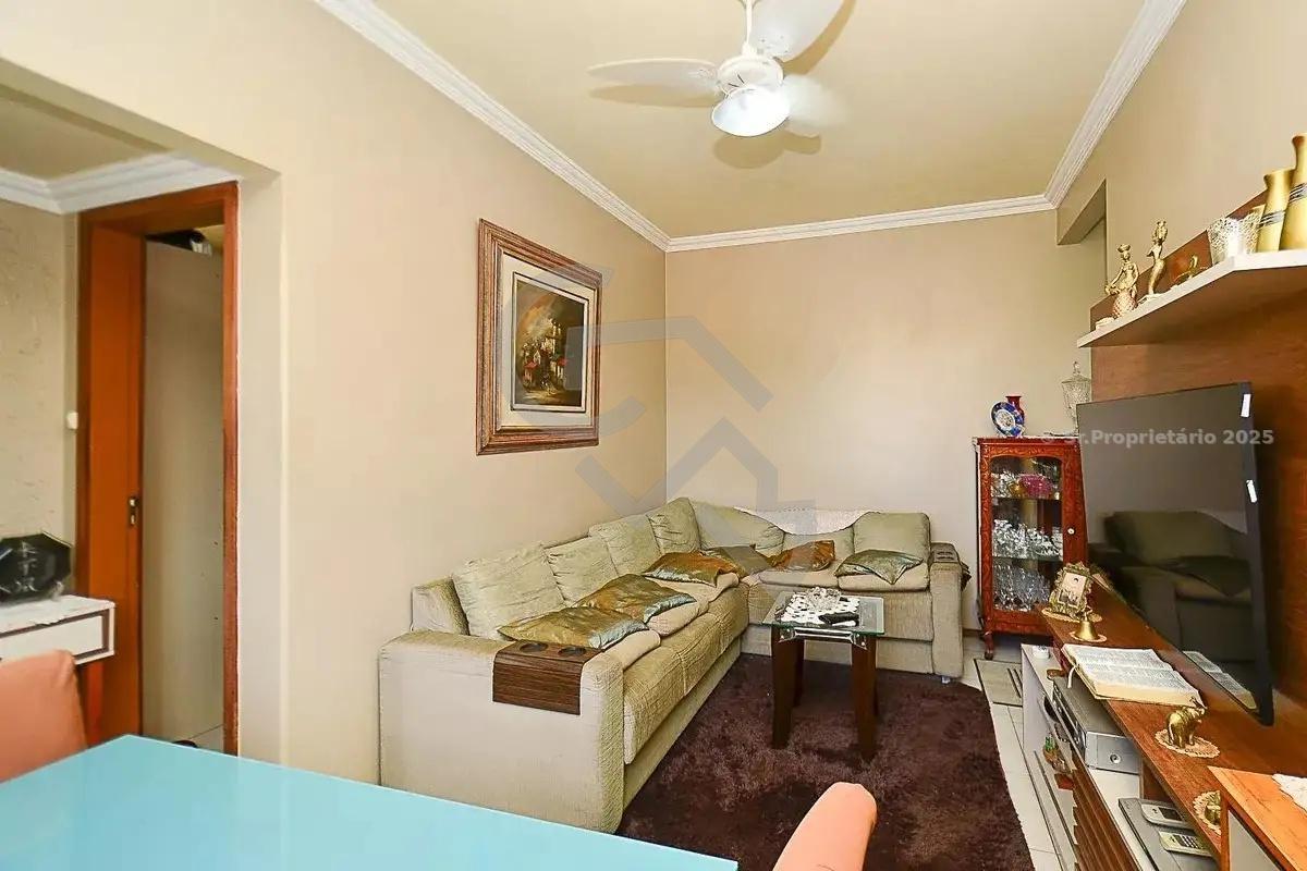 Apartamento, Sagrada Família, 2 Quartos, 1 Vaga, 1 Suíte