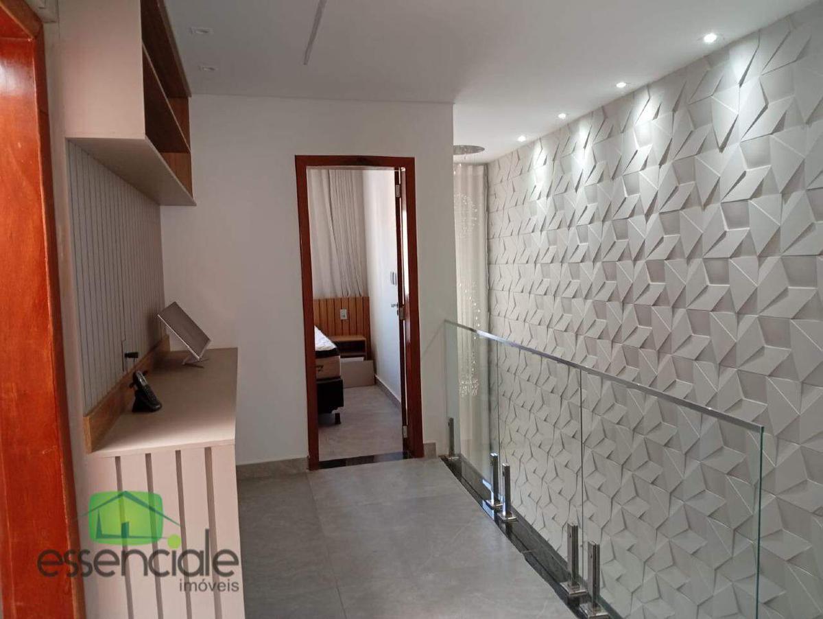 Casa, Nossa Senhora do Carmo, 3 Quartos, 4 Vagas, 1 Suíte