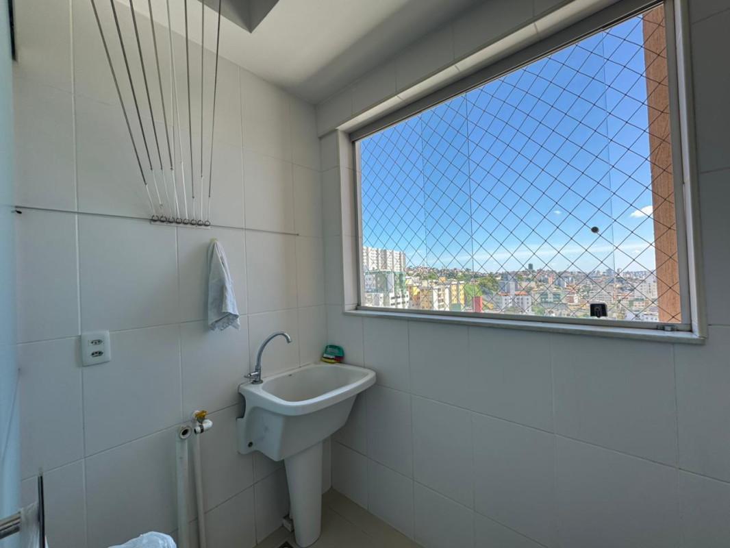 Apartamento, Estoril, 3 Quartos, 2 Vagas, 1 Suíte