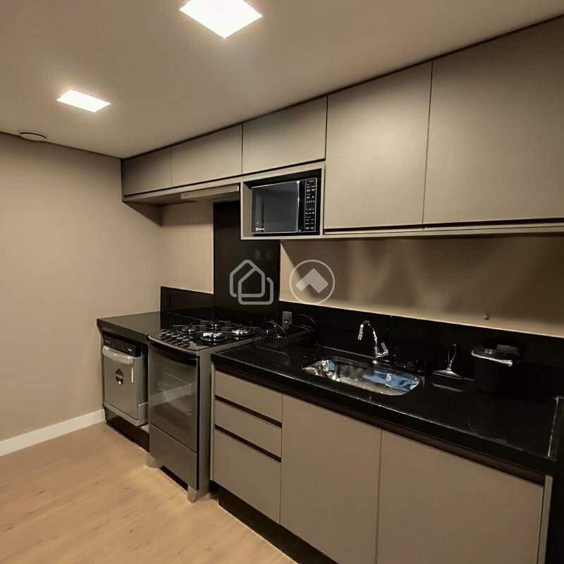 Apartamento, Estoril, 2 Quartos, 1 Vaga, 2 Suítes