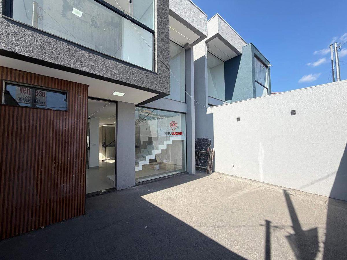 Casa, São Pedro, 3 Quartos, 2 Vagas, 1 Suíte