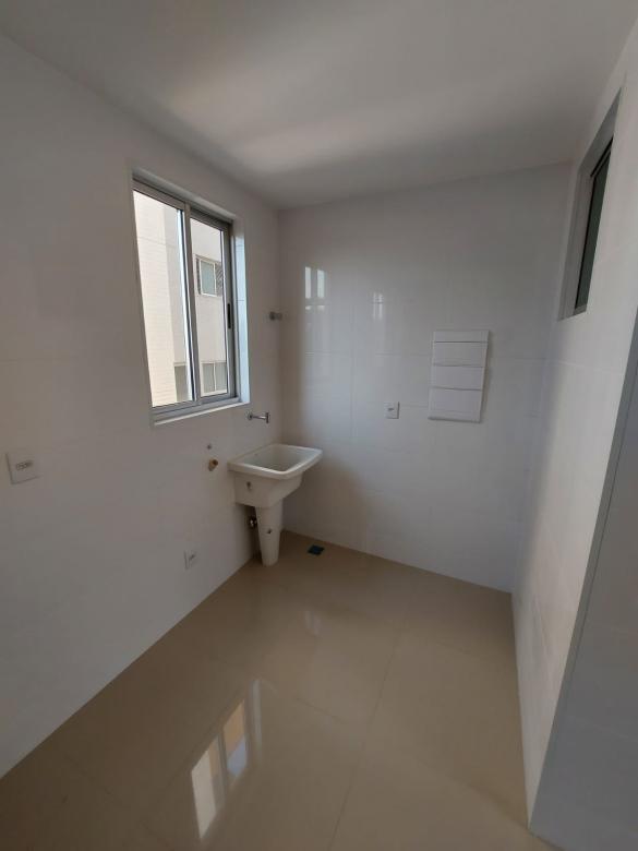 Apartamento, Vila Paris, 2 Quartos, 2 Vagas, 2 Suítes
