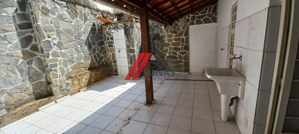 Apartamento, Sagrada Família, 3 Quartos, 1 Vaga, 1 Suíte