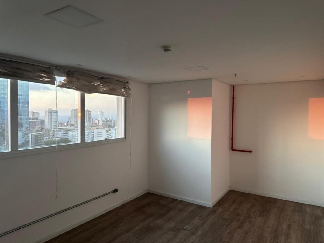 Sala, Vila da Serra, 0 Quarto, 1 Vaga