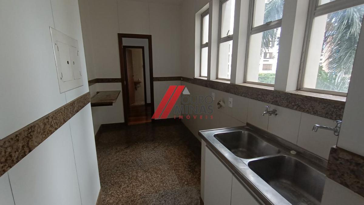 Apartamento, Funcionários, 4 Quartos, 3 Vagas, 1 Suíte