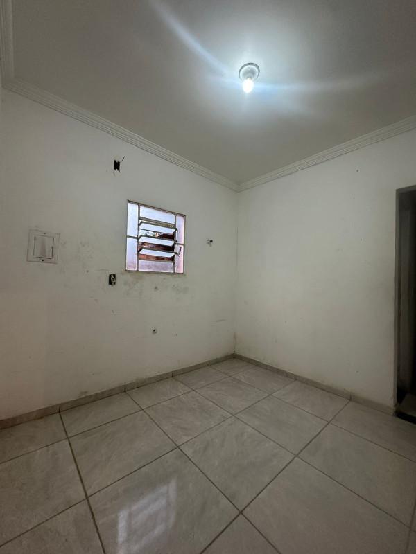 Casa, Vila Verde, 2 Quartos, 3 Vagas