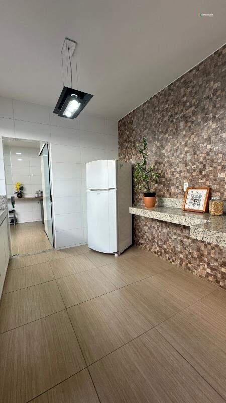 Casa, Boa Esperança, 4 Quartos, 5 Vagas, 4 Suítes