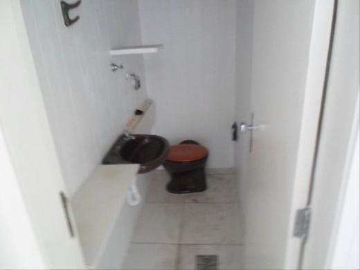 Sala, Funcionários