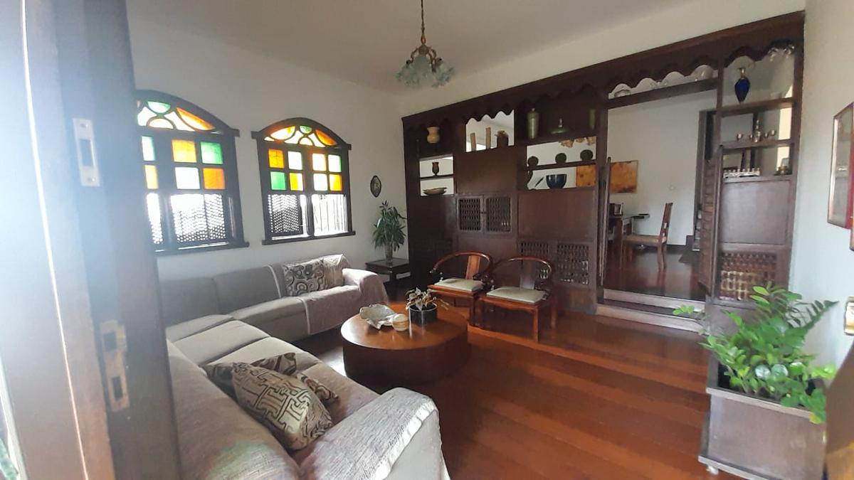 Casa, Nova Suíssa, 6 Quartos, 4 Vagas, 3 Suítes