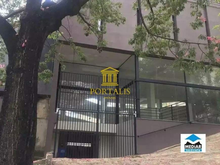 Prédio, Floresta, 0 Quarto, 25 Vagas