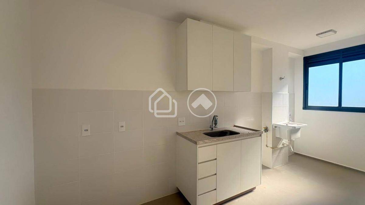 Apartamento, Estoril, 2 Quartos, 1 Vaga, 1 Suíte