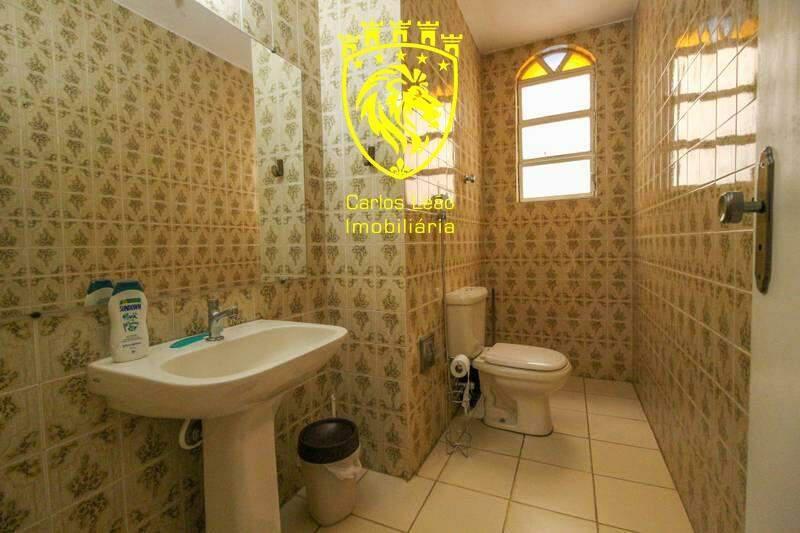 Casa, Planalto, 5 Quartos, 5 Vagas, 1 Suíte