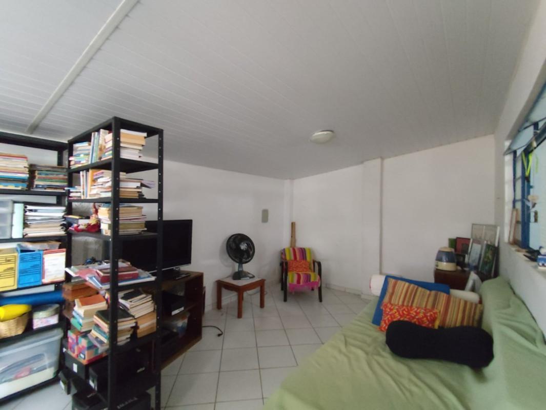 Casa, São Lucas, 6 Quartos, 0 Vaga, 1 Suíte