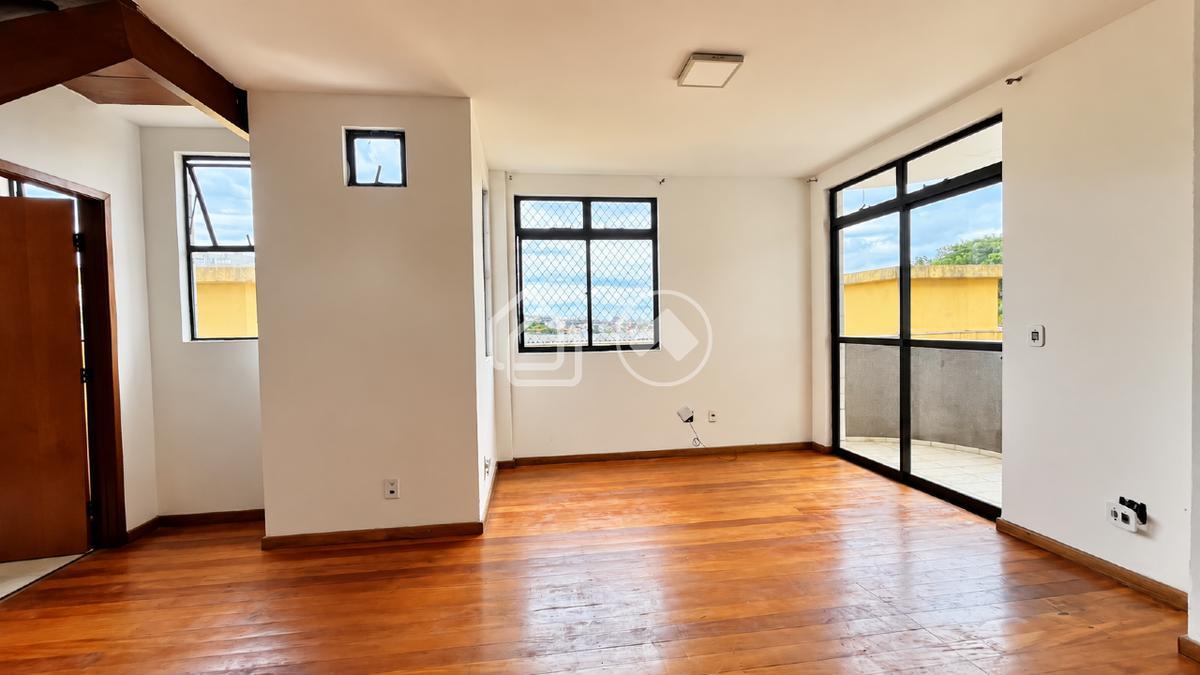 Cobertura, Estoril, 5 Quartos, 3 Vagas, 2 Suítes