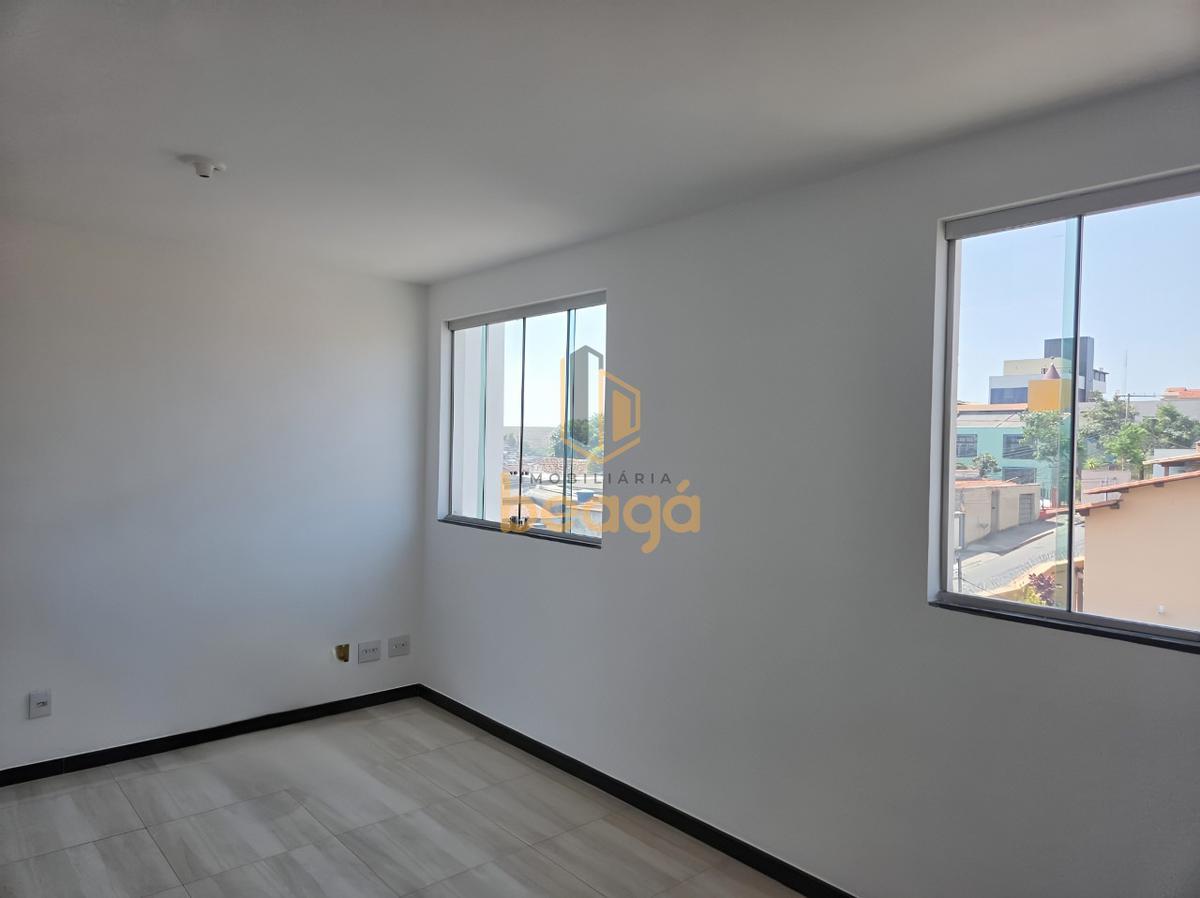 Cobertura, Coqueiros, 2 Quartos, 1 Vaga, 1 Suíte