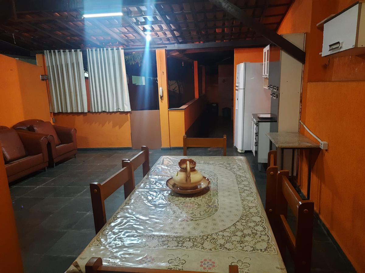 Casa, Sagrada Família, 3 Quartos, 0 Vaga, 1 Suíte