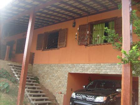 Casa, Braúnas, 5 Quartos, 3 Vagas, 3 Suítes