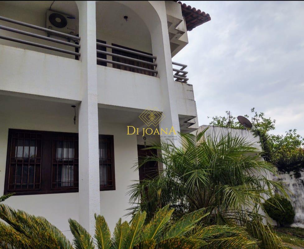 Casa, Ingá Alto, 4 Quartos, 2 Vagas, 1 Suíte