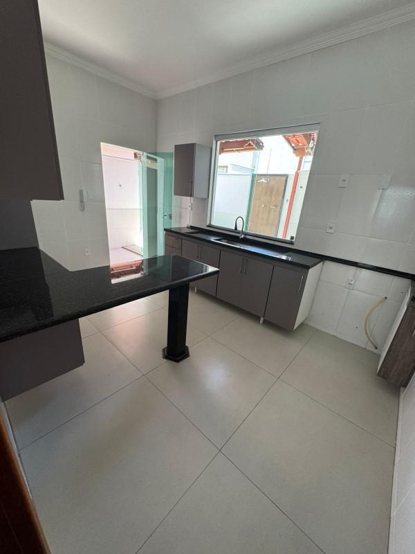 Casa, Cidade Nova, 3 Quartos, 3 Vagas, 1 Suíte