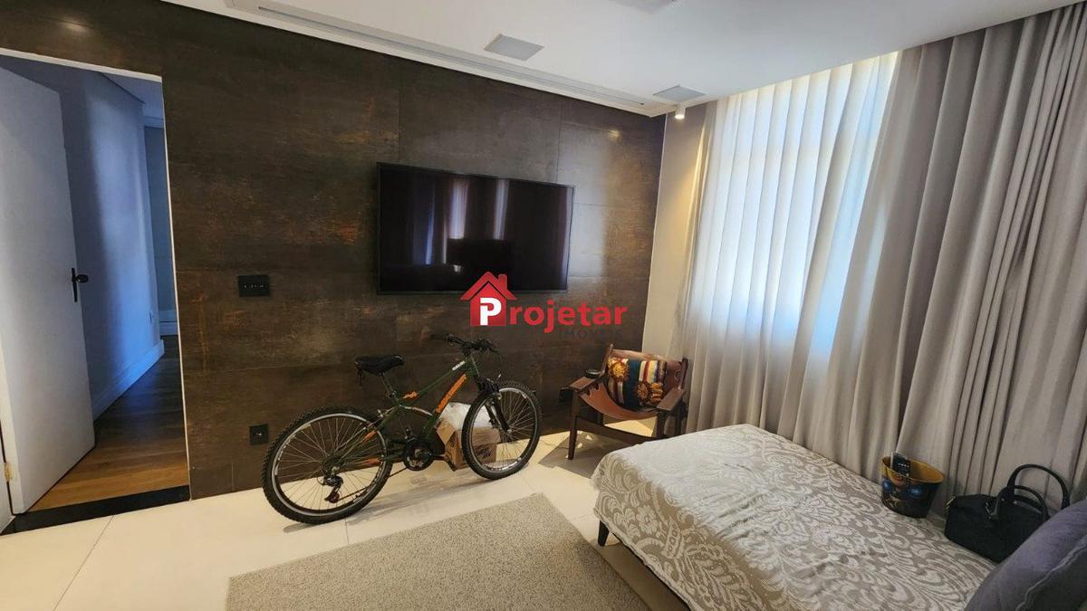 Cobertura, Sagrada Família, 4 Quartos, 2 Vagas, 2 Suítes