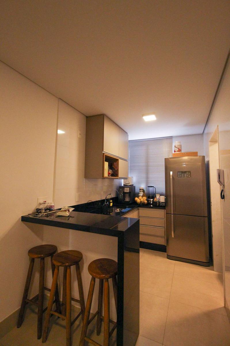 Cobertura, Sion, 2 Quartos, 2 Vagas, 1 Suíte