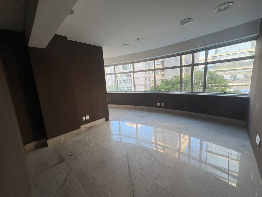Sala, Santo Agostinho, 0 Quarto, 5 Vagas