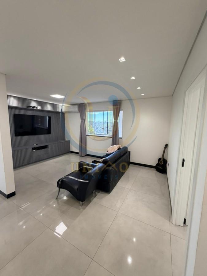 Casa, Santa Maria, 4 Quartos, 2 Vagas, 1 Suíte