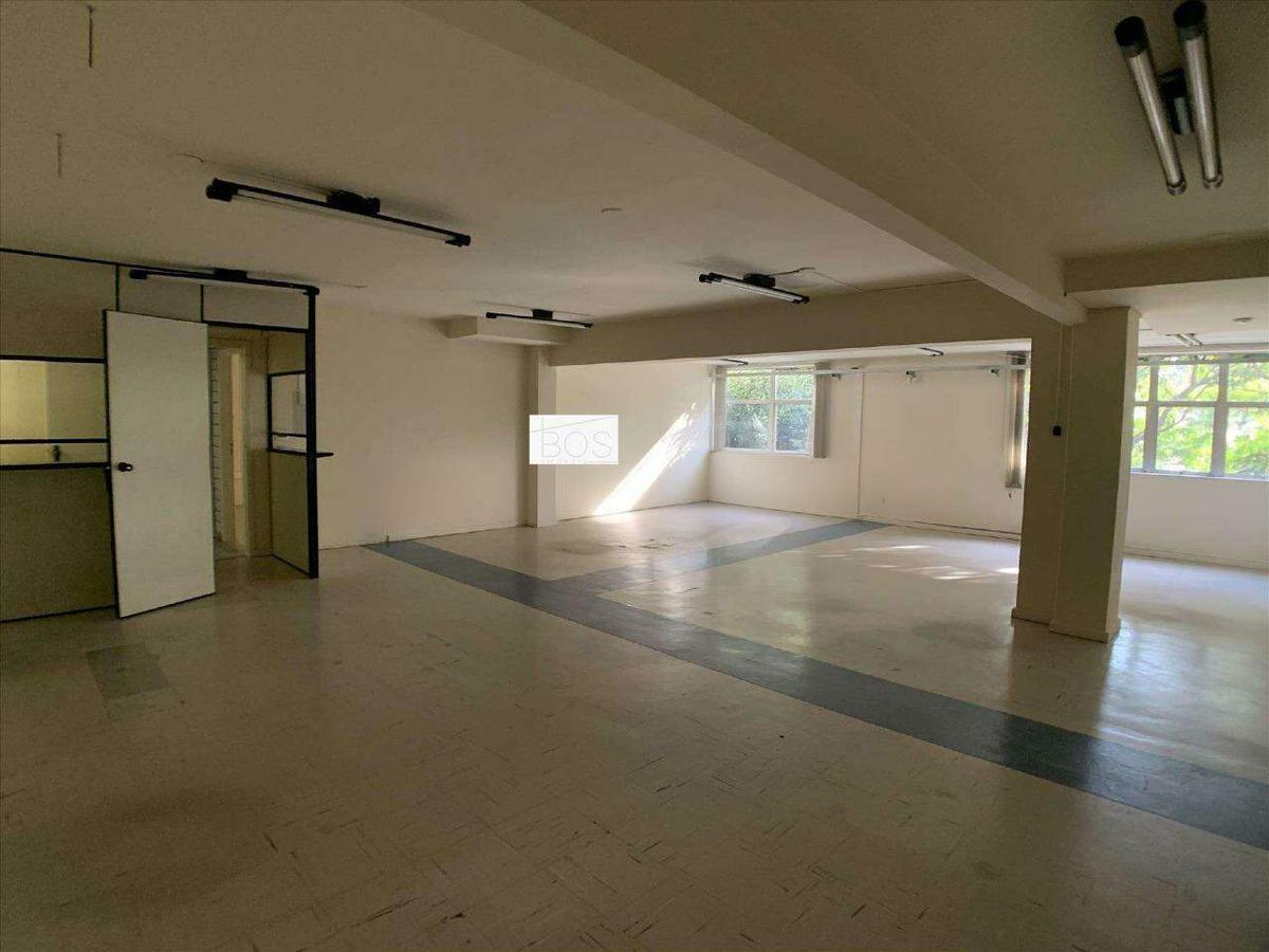 Prédio, Funcionários, 0 Quarto, 14 Vagas