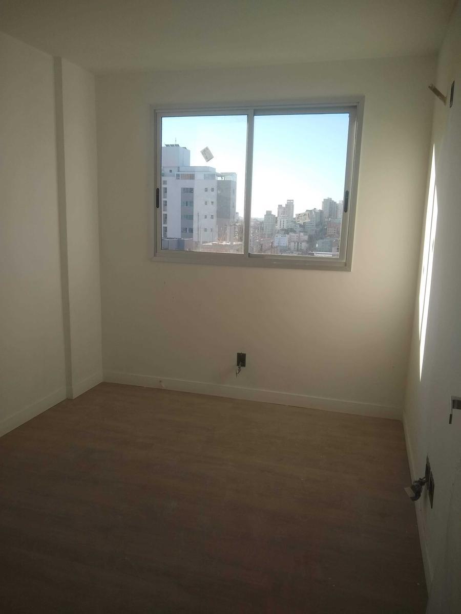 Cobertura, Sagrada Família, 3 Quartos, 2 Vagas, 1 Suíte