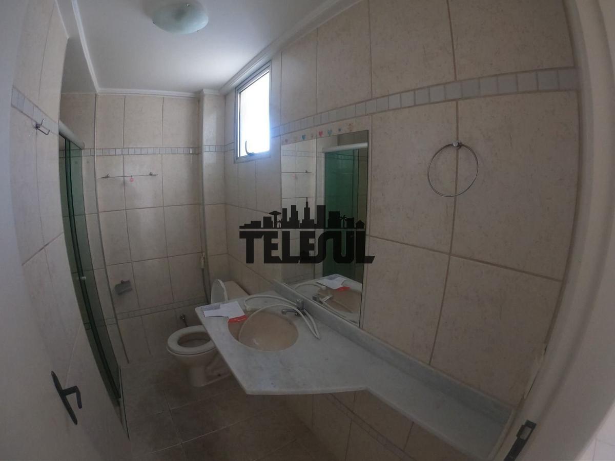 Apartamento, Centro, 2 Quartos, 0 Vaga, 1 Suíte