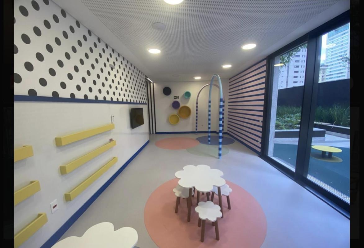 Apartamento, Lourdes, 3 Quartos, 0 Vaga, 3 Suítes