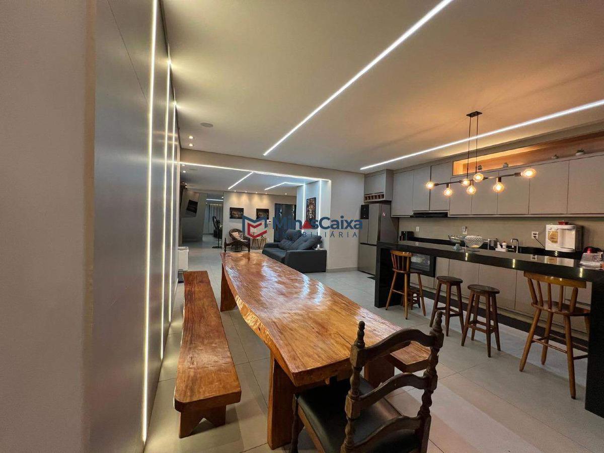 Casa, Novo Horizonte, 3 Quartos, 3 Vagas, 1 Suíte