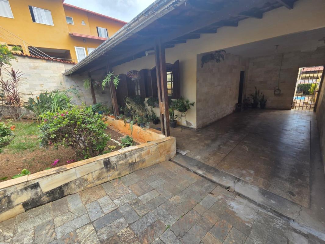 Casa, Novo Progresso, 6 Quartos, 2 Vagas, 1 Suíte