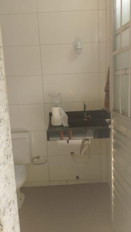 Casa, Tropical, 3 Quartos, 5 Vagas, 1 Suíte