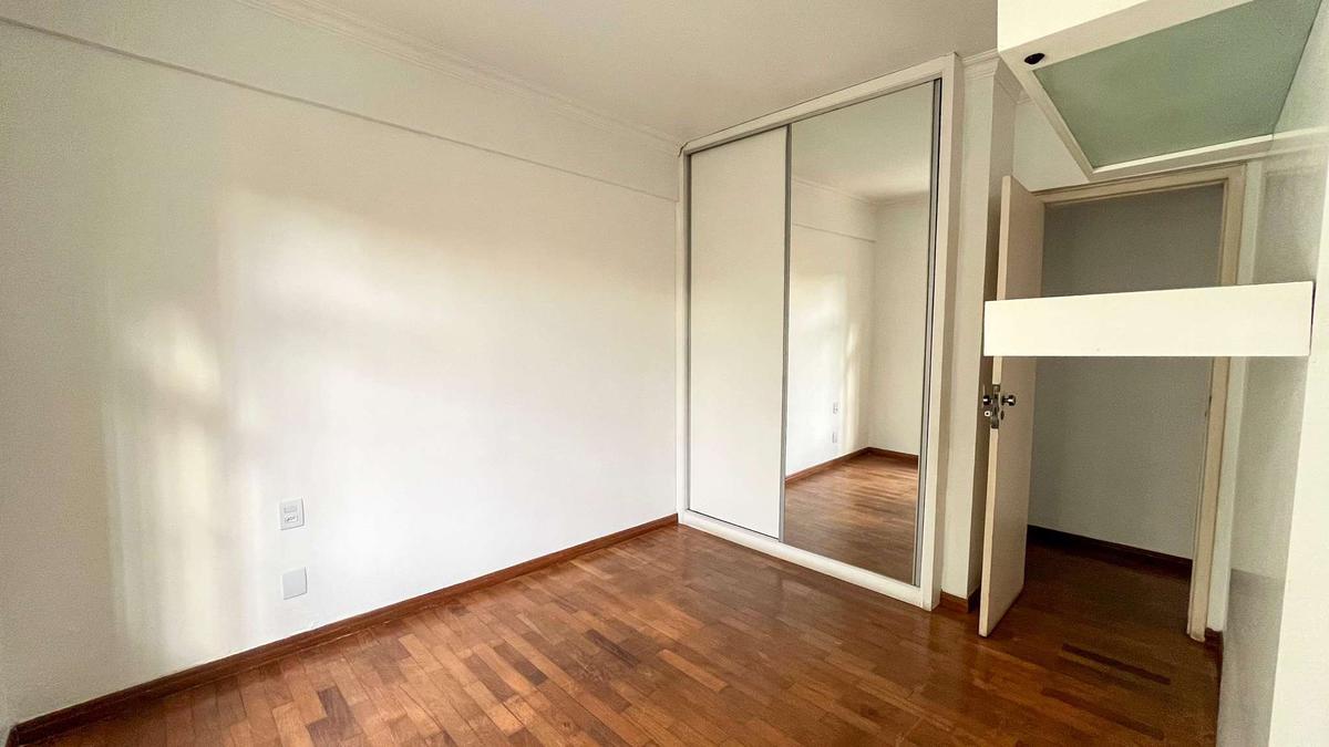 Apartamento, Estoril, 3 Quartos, 2 Vagas, 1 Suíte