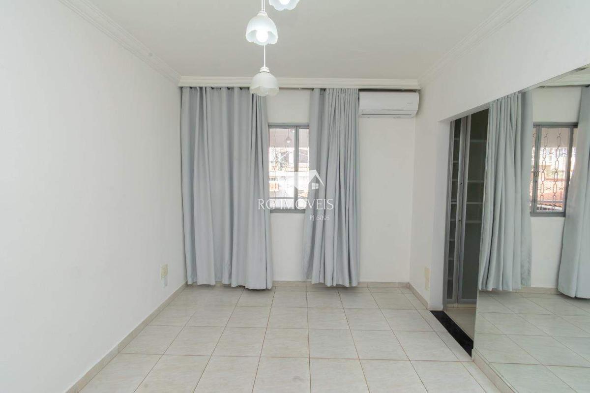 Casa, Milionários, 4 Quartos, 11 Vagas, 1 Suíte