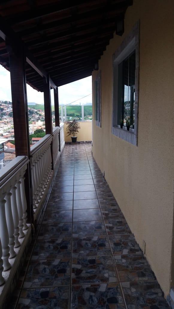 Casa, Coqueiros, 3 Quartos, 8 Vagas