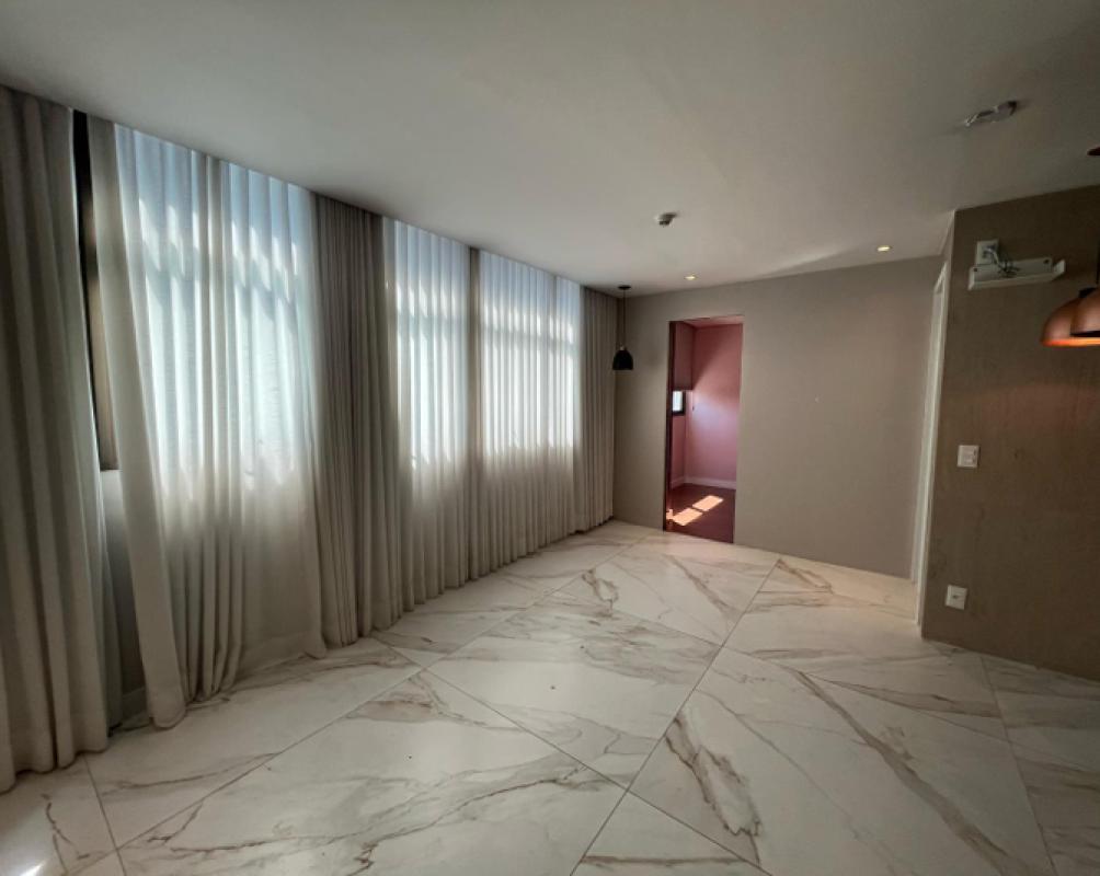 Apartamento, Coração de Jesus, 2 Quartos, 1 Vaga, 1 Suíte