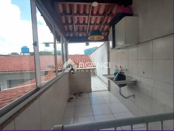 Casa, Monte Castelo, 5 Quartos, 0 Vaga, 1 Suíte