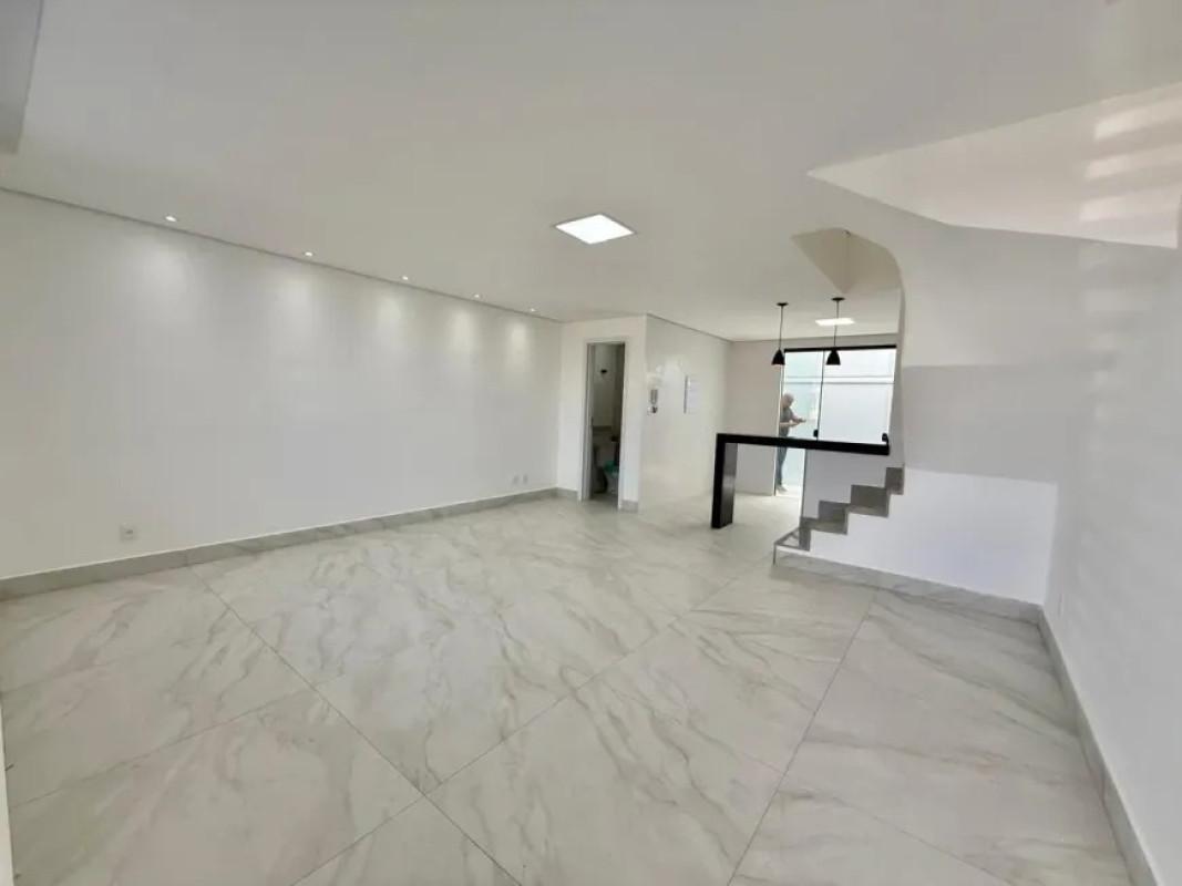 Casa, Planalto, 3 Quartos, 2 Vagas, 1 Suíte