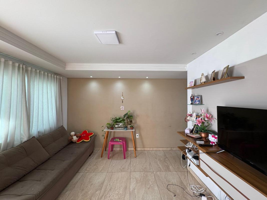 Casa, Jardim Riacho das Pedras, 3 Quartos, 2 Vagas, 1 Suíte