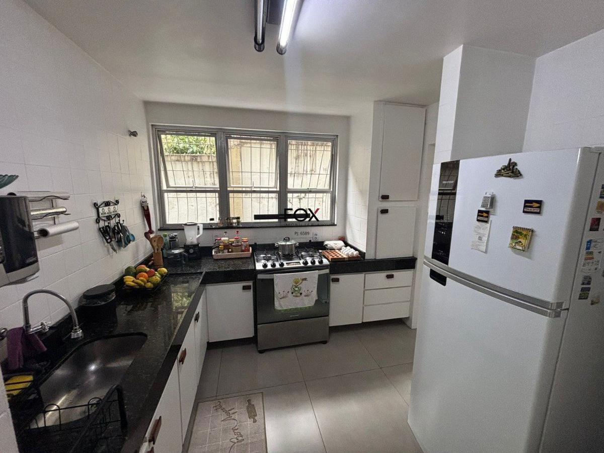 Apartamento, Coração de Jesus, 4 Quartos, 2 Vagas, 1 Suíte